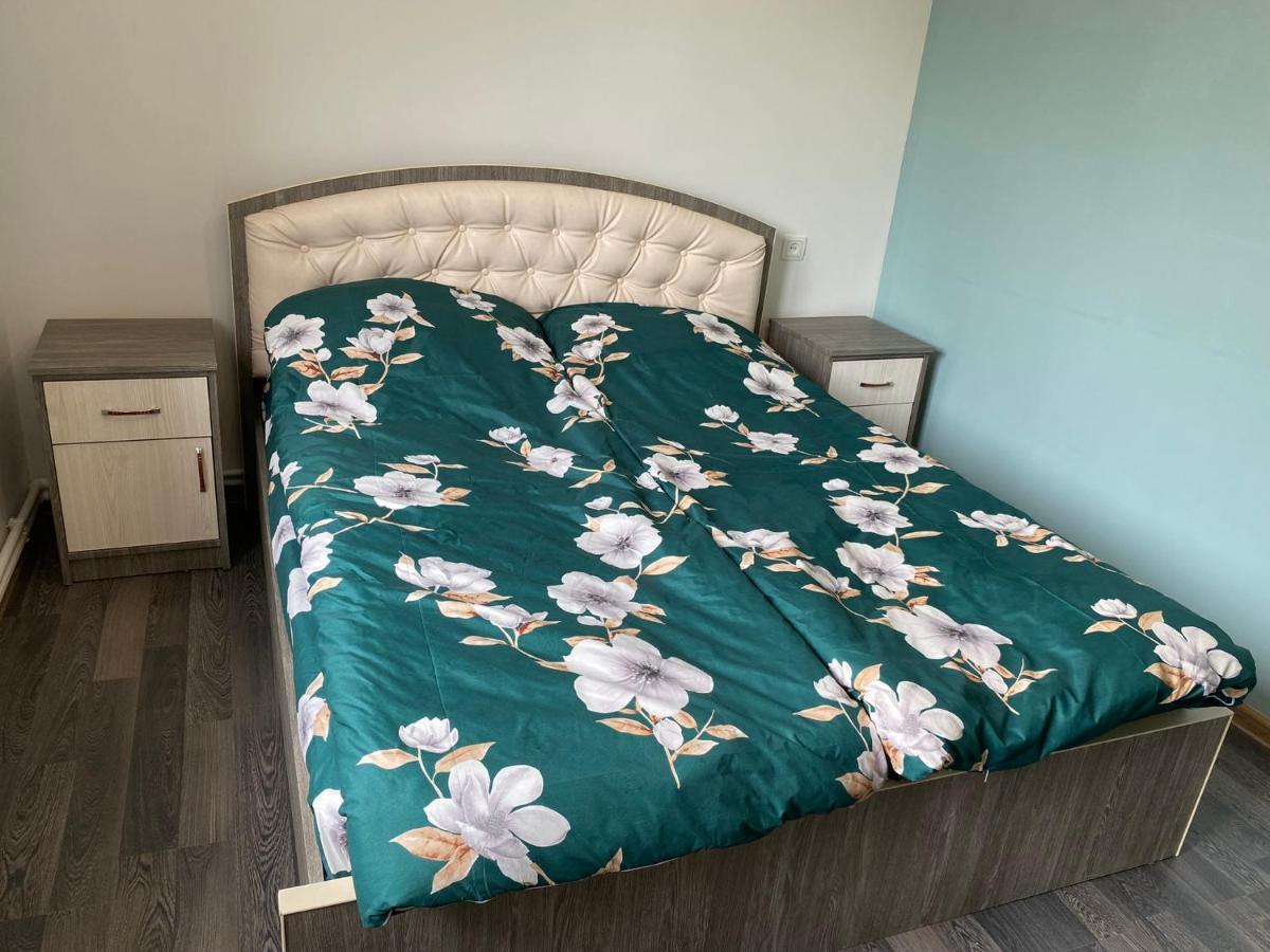 Lovely 2-Bedroom Apartment Near Ayb School ديليجان المظهر الخارجي الصورة